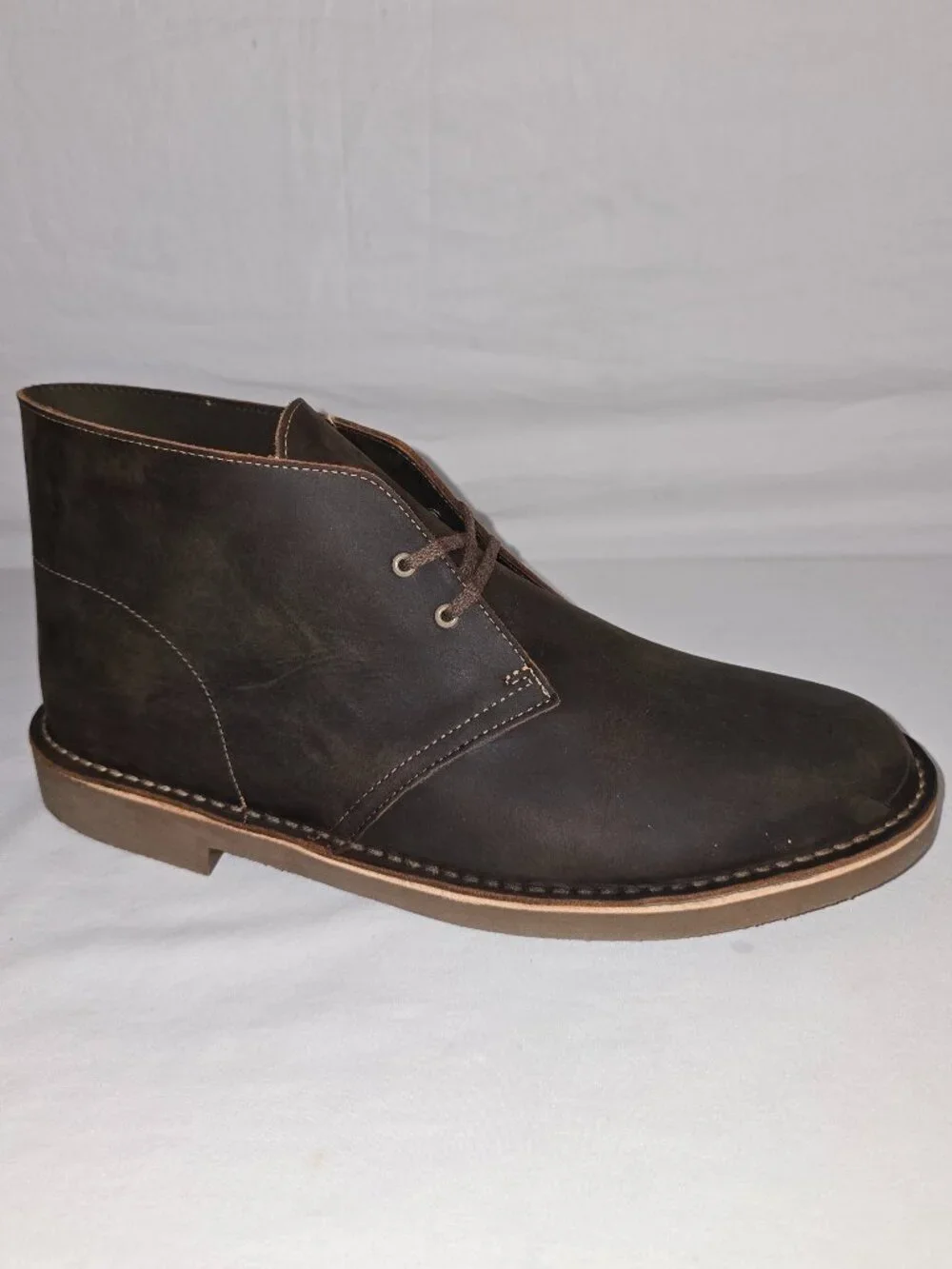 Clarks Shepton Boots Men's Brown Beeswax Leather Chukka Boots Men's 13 W (WIDE)